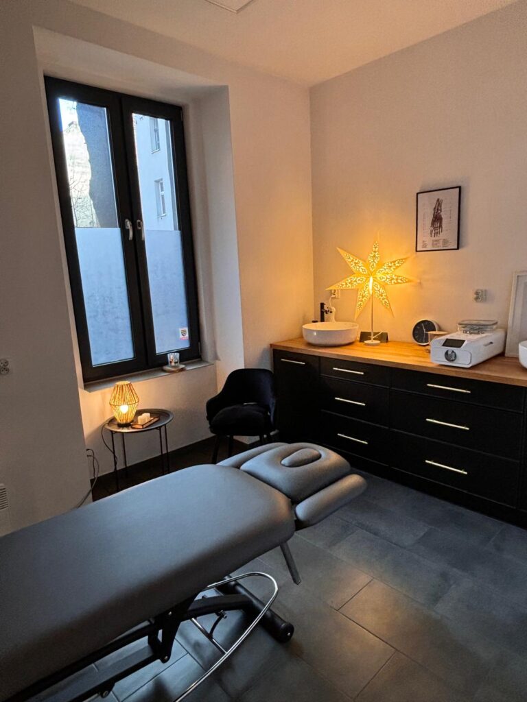 9aa7dad3-2e11-4c2f-882c-657b63c59a47